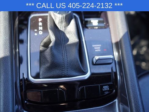 Used 2024 Jeep Compass Latitude image 39