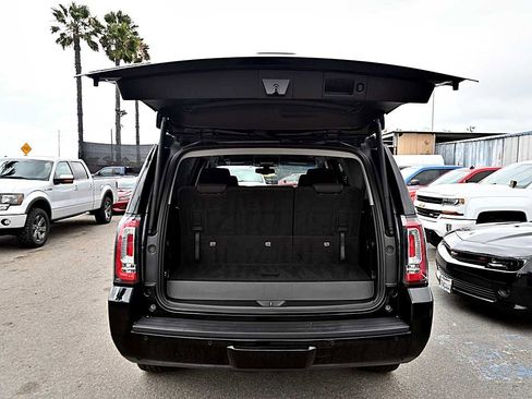 Used 2017 GMC Yukon SLE w/ Convenience Package RWD image 8
