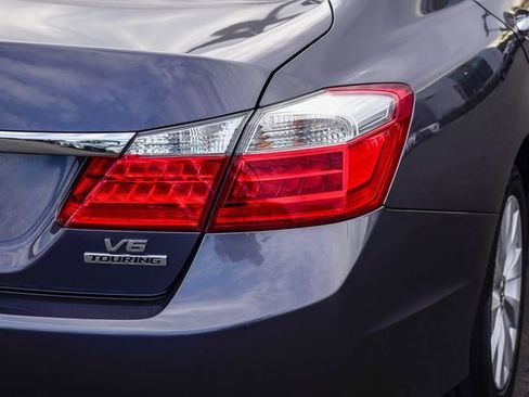 Used 2015 Honda Accord Touring image 8