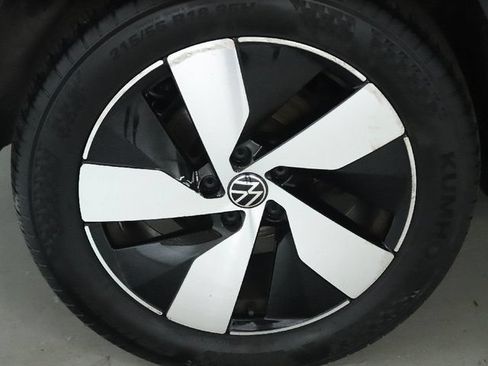 Used 2024 Volkswagen Taos S AWD/4WD image 12