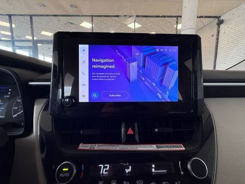 Used 2025 Toyota Corolla LE FWD image 21