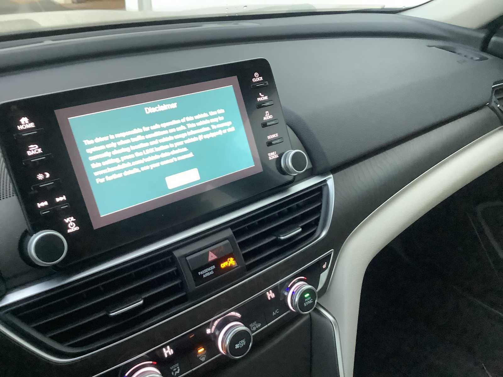 Certified 2019 Honda Accord EX-L image 17