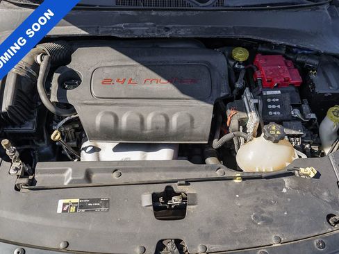 Used 2019 Jeep Compass Latitude FWD image 29