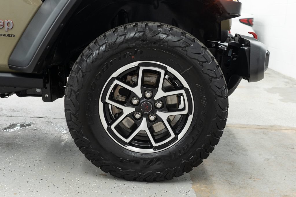 Used 2026 Jeep Wrangler Unlimited Rubicon AWD/4WD image 31