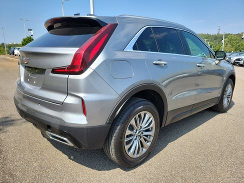 Used 2025 Cadillac XT4 Premium Luxury image 23