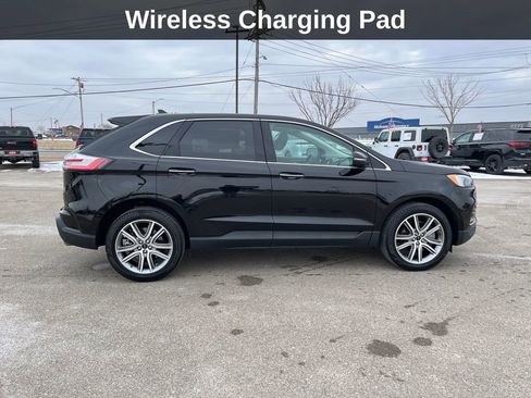 Used 2024 Ford Edge Titanium image 8