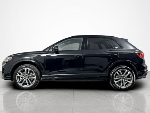 Used 2025 Audi Q3 2.0T Premium image 2