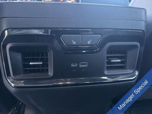 Used 2022 GMC Sierra 1500 AT4 w/ AT4 Preferred Package image 19