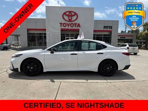Certified 2026 Toyota Camry Hybrid w/ Convenience Package FWD image 8