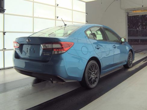 Used 2017 Subaru Impreza 2.0i image 6