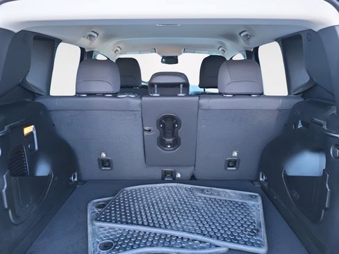 Used 2022 Jeep Renegade Latitude w/ Convenience Group image 15