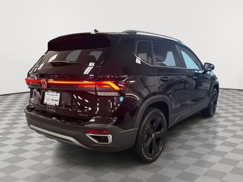 New 2026 Volkswagen Taos SEL AWD/4WD image 5