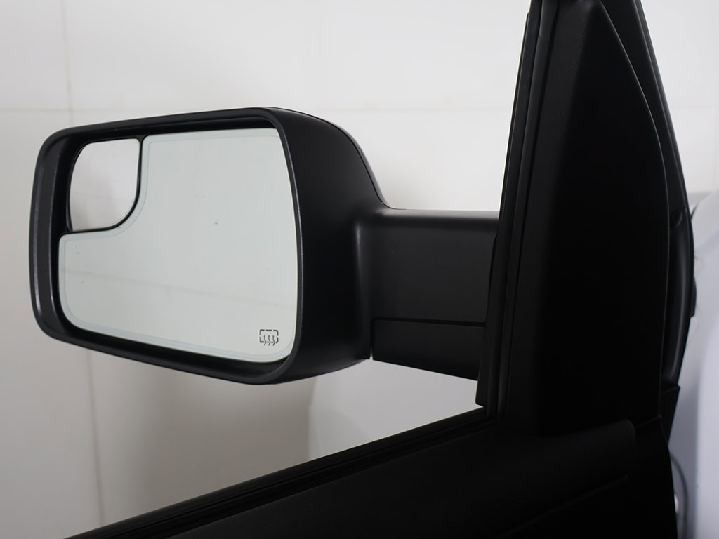 Used 2024 RAM 1500 Big Horn AWD/4WD image 31