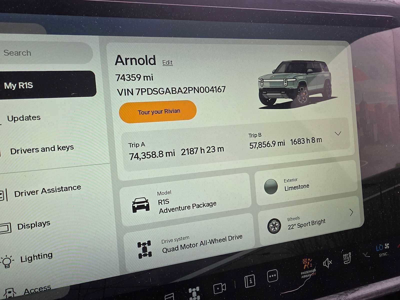 Used 2023 Rivian R1S Adventure Quad AWD/4WD image 27