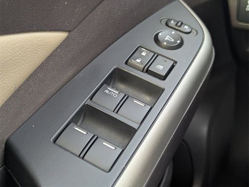 Used 2013 Honda CR-V EX-L image 16
