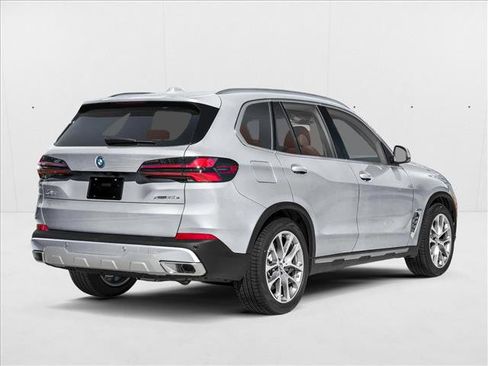 New 2026 BMW X5 xDrive50e w/ M Sport Package AWD/4WD image 2