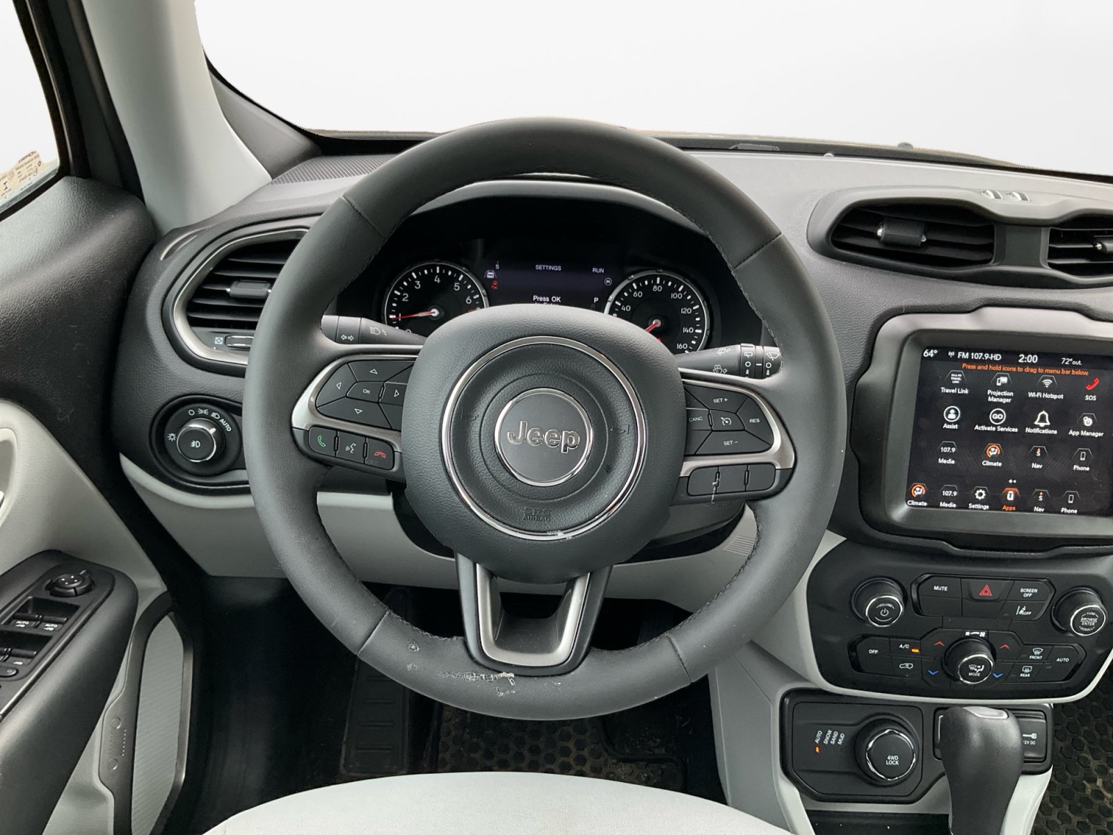 Used 2022 Jeep Renegade Latitude AWD/4WD image 14