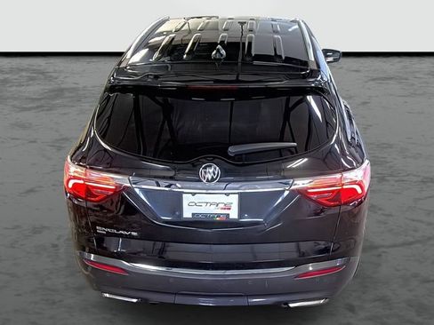 Used 2024 Buick Enclave Premium AWD/4WD image 3