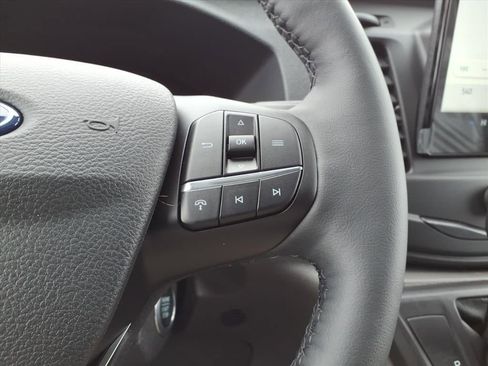 New 2026 Ford Transit 250 148 Medium Roof Extended AWD image 17