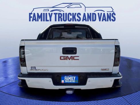 Used 2018 GMC Sierra 1500 SLT w/ All Terrain X Package AWD/4WD image 4