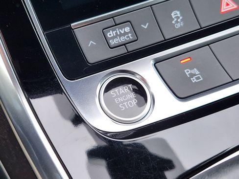 Used 2021 Audi Q7 3.0T Premium Plus w/ Premium Plus Package image 31