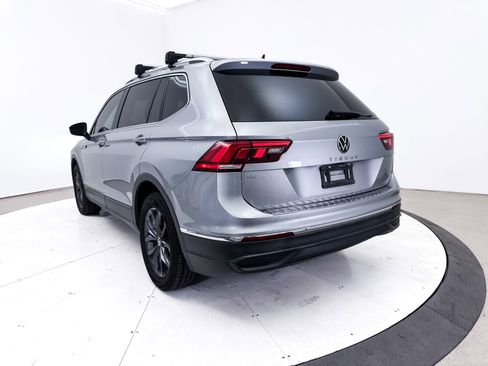 Used 2022 Volkswagen Tiguan SE image 13