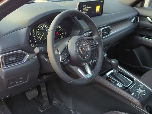 Used 2025 MAZDA CX-5 Signature image 2