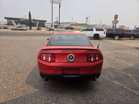 Used 2011 Ford Mustang Coupe w/ 101A Rapid Spec Order Code RWD image 4