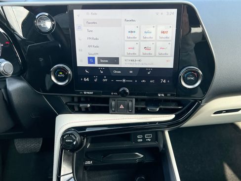 Used 2024 Lexus NX 350 w/ Cold Area Package image 27