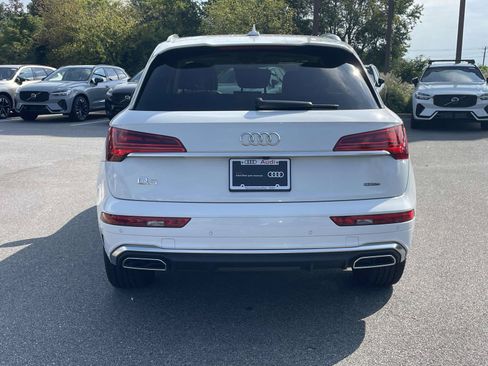Certified 2024 Audi Q5 e Prestige w/ Prestige Package AWD/4WD image 6