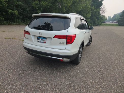 Used 2017 Honda Pilot Elite image 14