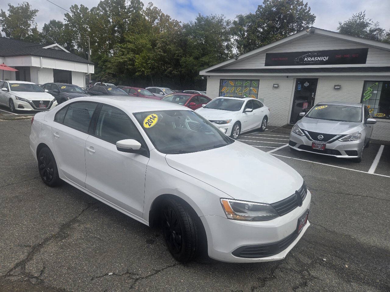 Used 2014 Volkswagen Jetta SE FWD image 12