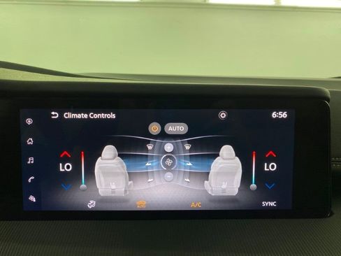 New 2025 Nissan Murano SV w/ Cargo Package AWD/4WD image 32