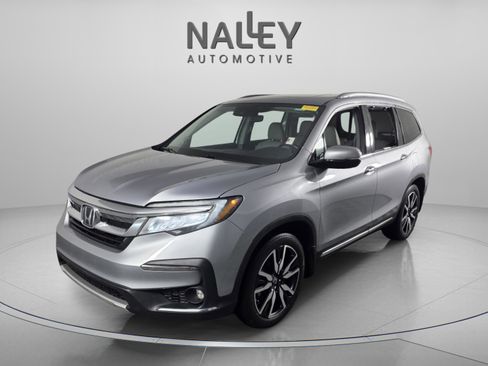 Used 2020 Honda Pilot Touring image 1