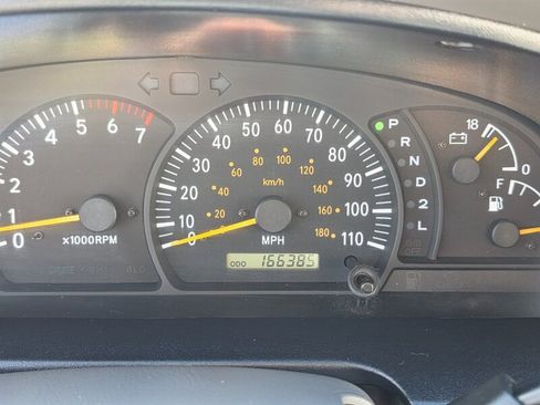 Used 2000 Toyota Tundra SR5 image 20