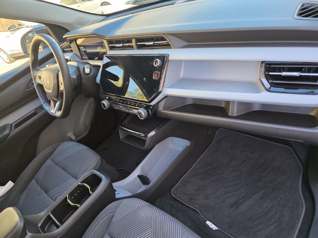 Certified 2027 Chevrolet Bolt LT w/ Comfort Package FWD image 21