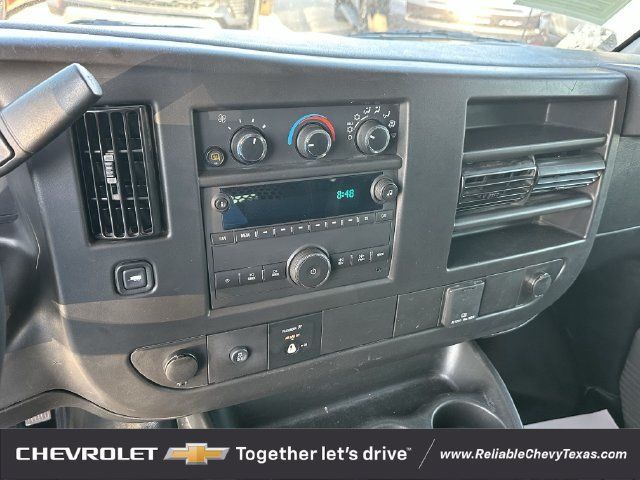 Used 2025 Chevrolet Express 2500 w/ Driver Convenience Package RWD image 16