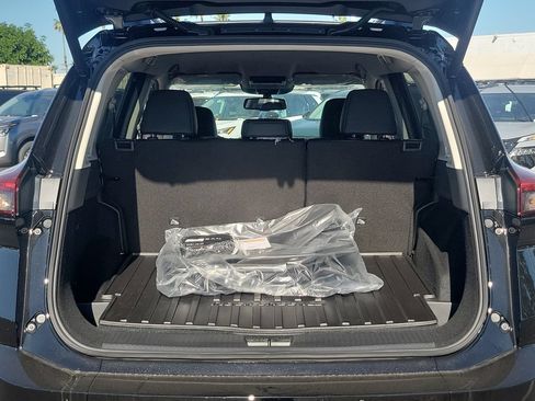 New 2026 Nissan Rogue SV w/ Rock Creek Premium Package AWD/4WD image 15