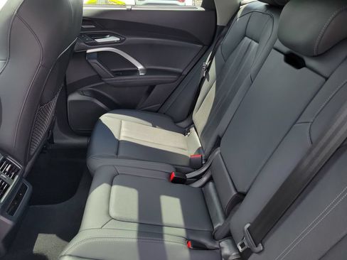 Used 2025 Audi Q5 Premium Plus w/ Premium Plus AWD/4WD image 26