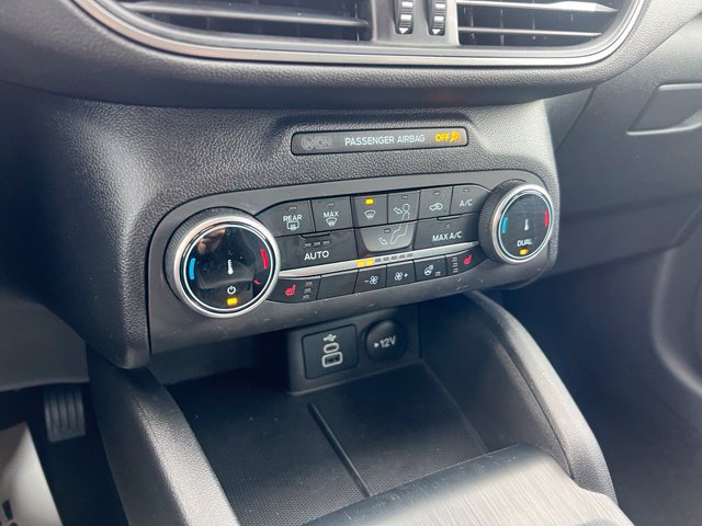 Certified 2024 Ford Escape Active AWD/4WD image 13
