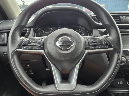 Used 2019 Nissan Rogue SV AWD/4WD image 22