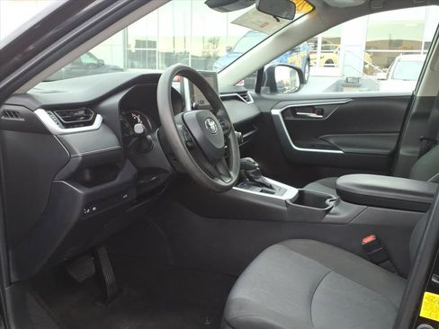 Used 2023 Toyota RAV4 XLE image 22