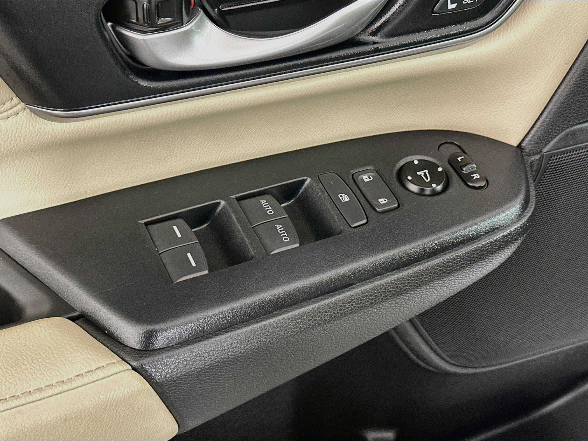 Used 2019 Honda CR-V EX-L image 15