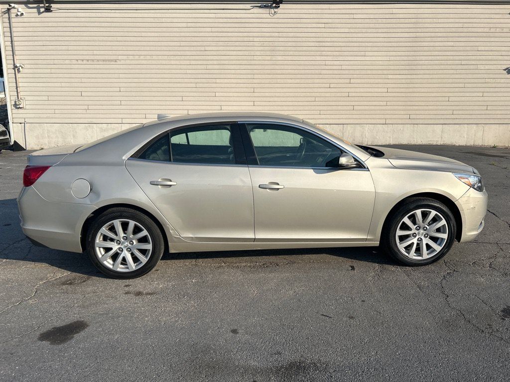 Used 2013 Chevrolet Malibu LT FWD image 5