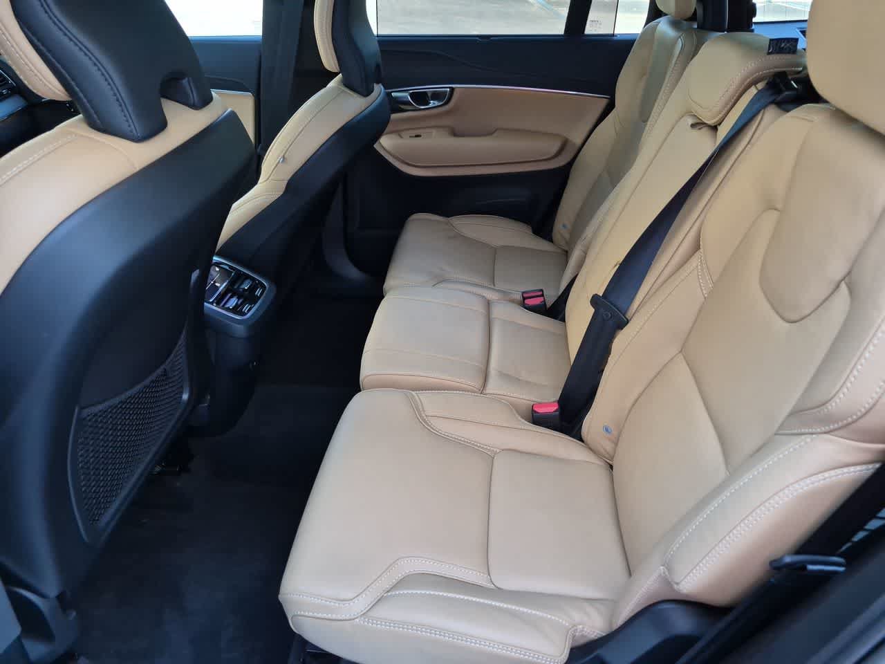Used 2023 Volvo XC90 B6 Ultimate w/ Protection Package Premier AWD/4WD image 21