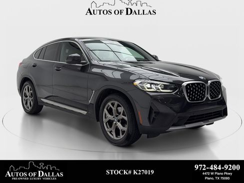 Used 2022 BMW X4 xDrive30i AWD/4WD image 1