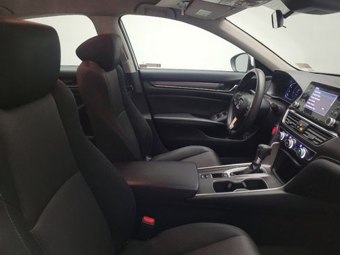 Used 2019 Honda Accord LX image 21