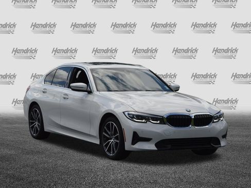 Used 2020 BMW 330i xDrive Sedan w/ Premium Package AWD/4WD image 5