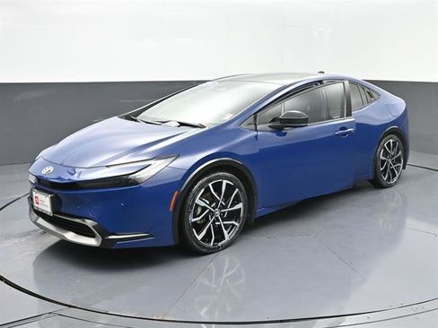 Used 2024 Toyota Prius Prime Premium w/ Advanced Technology Package FWD image 1