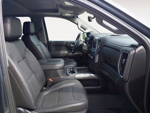 Used 2019 Chevrolet Silverado 1500 LTZ w/ LTZ Plus Package AWD/4WD image 9